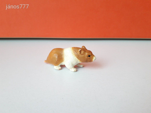 Eredeti Schleich Hörcsög állatfigura !! 6x2,5cm !! 2004-es kiadás ! Schleich 14412