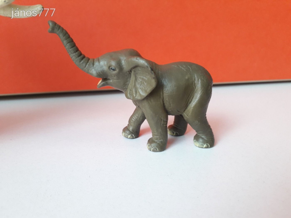 Eredeti Schleich Afrikai elefánt és bébi állatfgiura ! Schleich 14083 és 14039