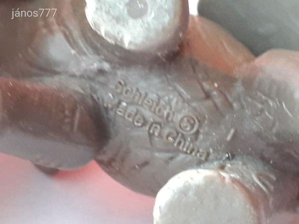 Eredeti Schleich Afrikai elefánt és bébi állatfgiura ! Schleich 14083 és 14039