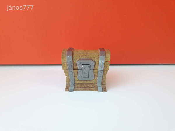 Eredeti Jazwares Epic Games FORTNITE Kincsesláda sok kiegészítővel !! 3.