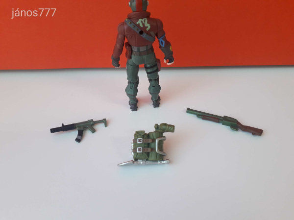 Eredeti Jazwares Epic Games FORTNITE Rust Lord akciófigura kiegészítőkkel !!