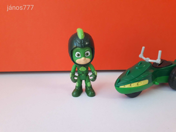 Eredeti Simba Just Play PJ Mask Pizsihősök Gekko figura járművel !!