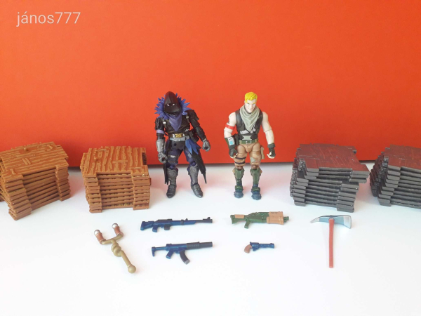 Eredeti Jazwares Epic Games FORTNITE Turbo Builder set 2db figurával és sok-sok kiegészítővel !!