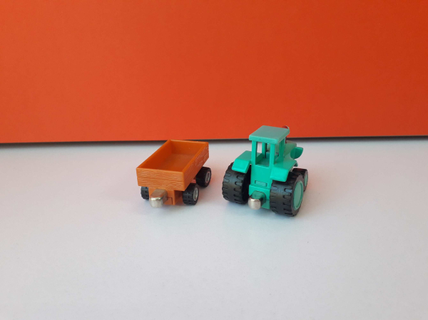 Eredeti Bob mester Bob the Builder mesefigura barátja Travis traktor fém jármű !! 11,5cm