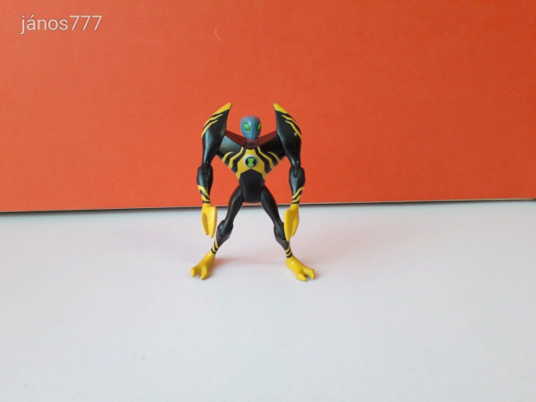 Eredeti BEN 10 Lodestar akciófigura !! 10cm