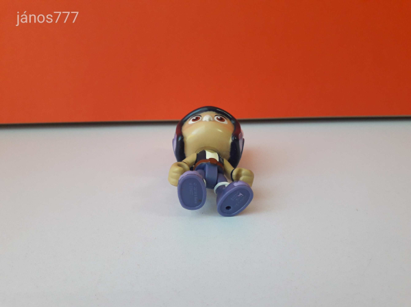 Eredeti Hasbro Top Wing Madár Akadémia Baddy Mcbat figura ! 8,5cm