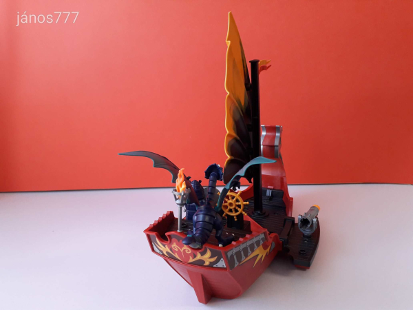 Eredeti Playmobil Harci sárkányhajó készlet nagy sárkánnyal !! Playmobil 5481