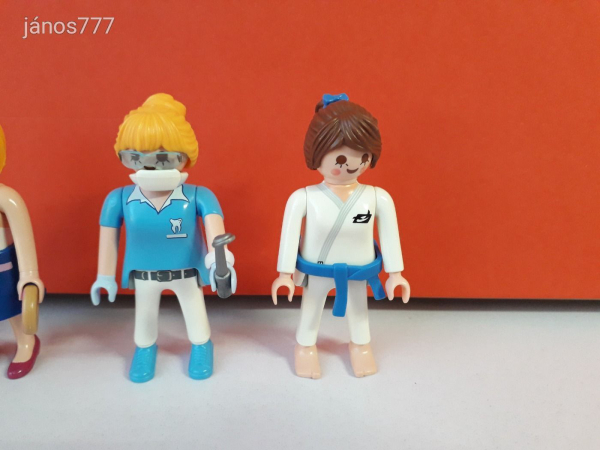 Eredeti Playmobil 3db nő lány figura különböző foglalkozásokkal !!