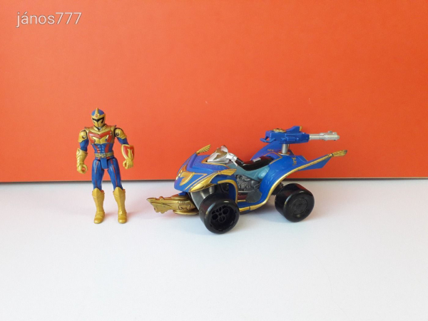 Eredeti Bandai 2005 Power Rangers Mystic Force Solar Tracker + akciófigura !!