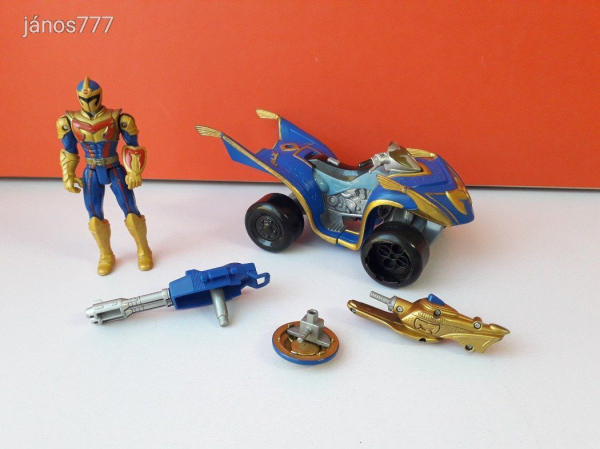 Eredeti Bandai 2005 Power Rangers Mystic Force Solar Tracker + akciófigura !!