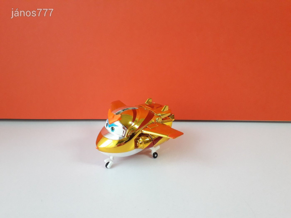 Eredeti Super Wings A Szárnyalók transformers átalakuló repülő Golden Boy ! 12cm