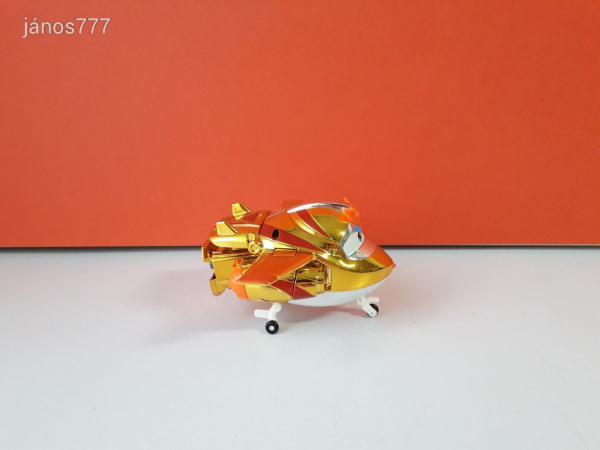 Eredeti Super Wings A Szárnyalók transformers átalakuló repülő Golden Boy ! 12cm