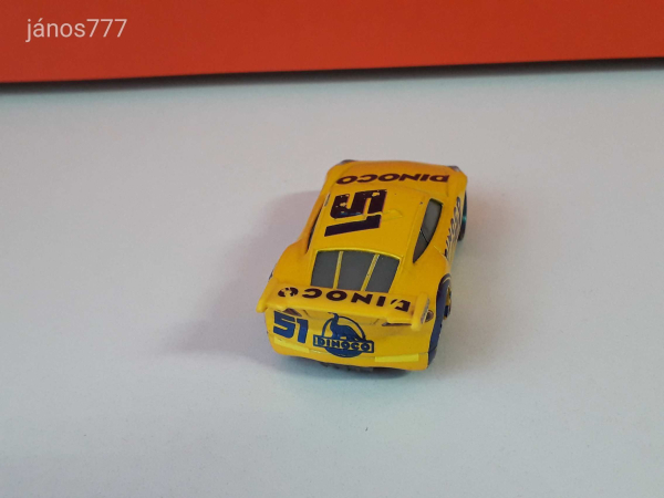 Eredeti Mattel Disney Cars Verdák Villám barátja Cruz Ramirez fém kisautó !! 8cm