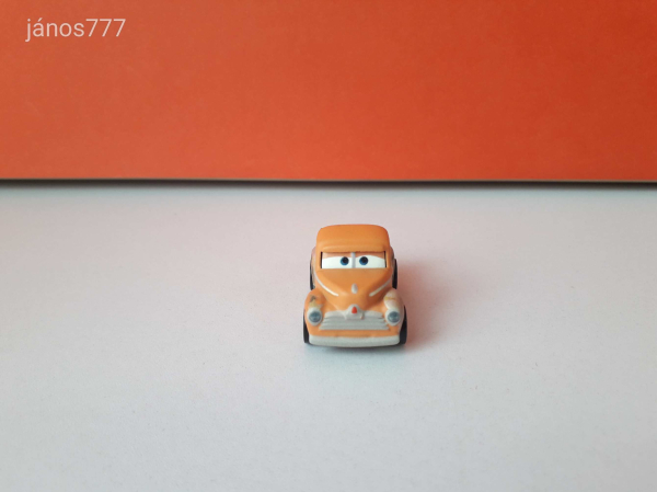 Eredeti Mattel Disney Cars Mini Racers Verdák Villám barátja Smokey fém kisautó !! 4cm
