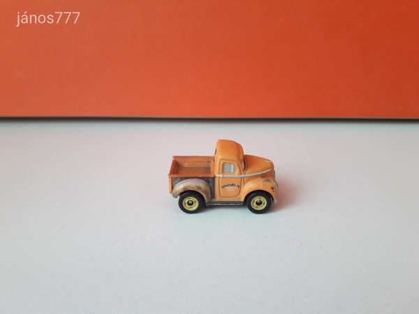 Eredeti Mattel Disney Cars Mini Racers Verdák Villám barátja Smokey fém kisautó !! 4cm