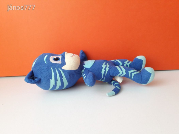 PJ MASKS Pizsihősök mese MACSKA 38 cm-es plüss kabala figura ! Éneklő - zenélő - világító EXTRA