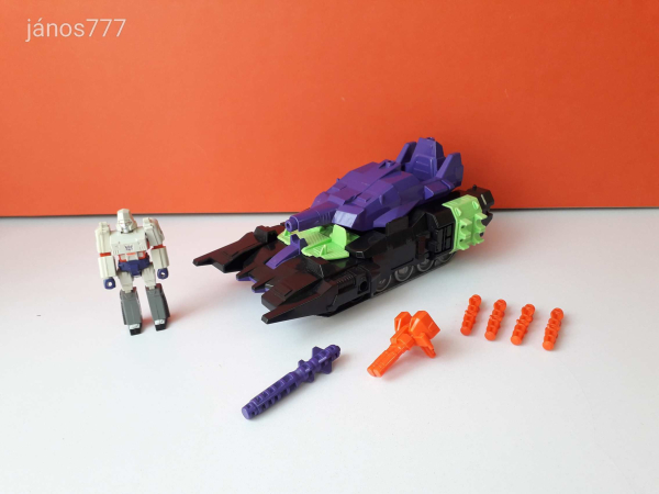 Eredeti Hasbro Takara 1990 Transformers G1 Megatron Neutro-Fusion Tank készlet !!