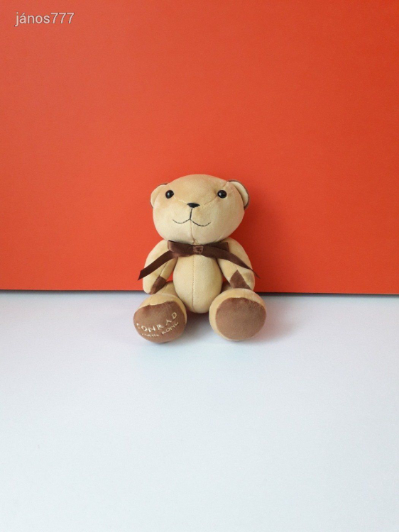 Eredeti Conrad Hong Kong maci 18 cm-es plüssmackó medve mackó kabala figura ! EXTRA