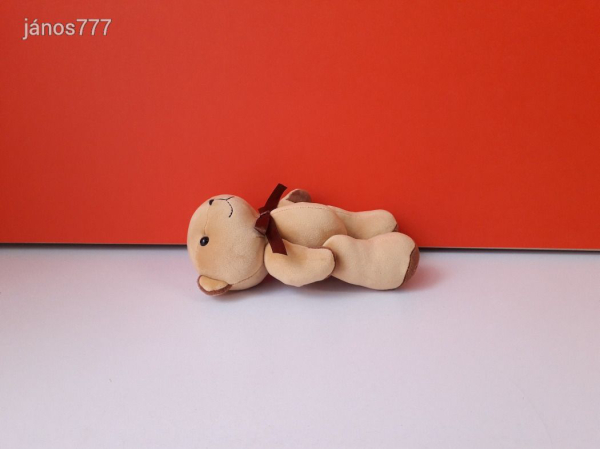 Eredeti Conrad Hong Kong maci 18 cm-es plüssmackó medve mackó kabala figura ! EXTRA