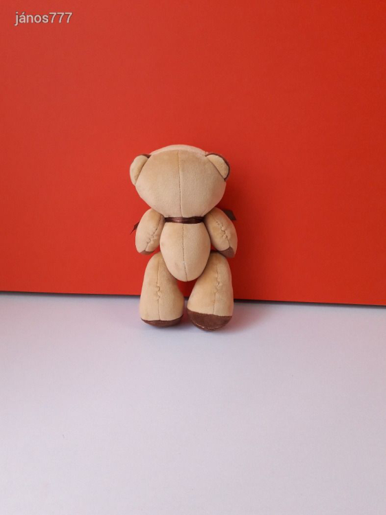 Eredeti Conrad Hong Kong maci 18 cm-es plüssmackó medve mackó kabala figura ! EXTRA