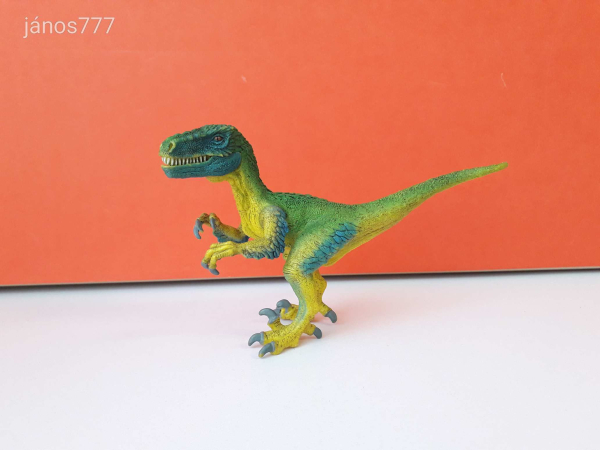 Eredeti Schleich Dinoszaurusz Velociraptor állatfigura !! 18x10cm ! 2016-os kiadás! Schleich 14585