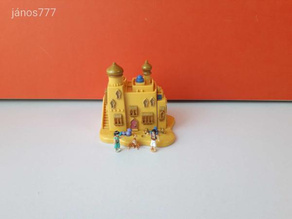 Eredeti Bluebird 1995 Polly Pocket Disney ALADDIN ház figurákkal Agrabah piac retro játéktér ! EXTRA