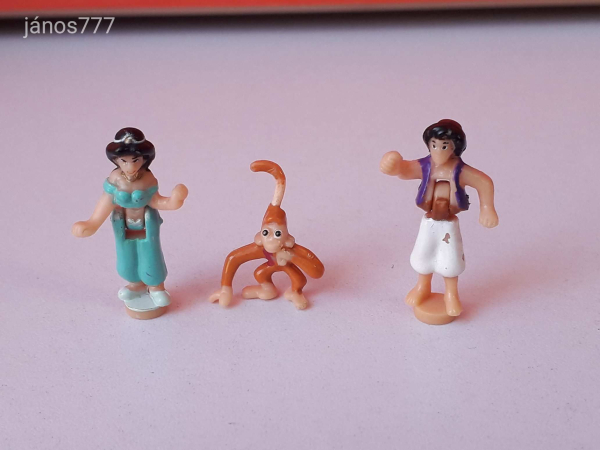 Eredeti Bluebird 1995 Polly Pocket Disney ALADDIN ház figurákkal Agrabah piac retro játéktér ! EXTRA