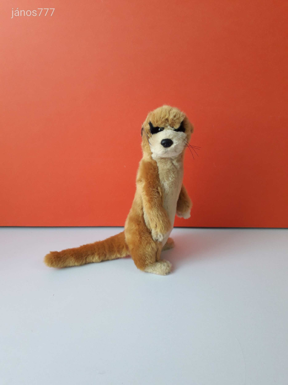 Eredeti Semo SZURIKÁTA kabala figura 25 cm-es plüss kabala plüssfigura EXTRA ! ÉLETHŰ !!