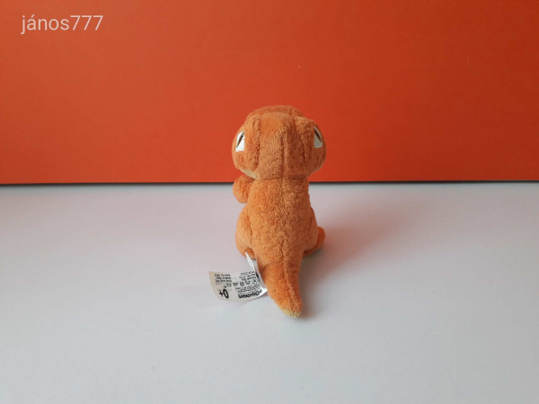 Eredeti Jurassic World dinoszaurusz 12 cm plüss dinó kabala figura ! EXTRA !!!