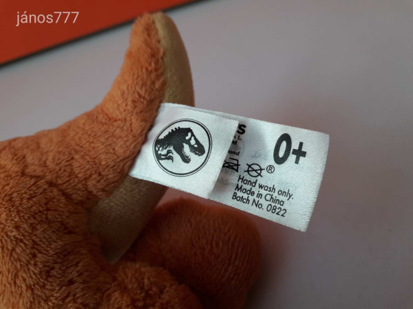 Eredeti Jurassic World dinoszaurusz 12 cm plüss dinó kabala figura ! EXTRA !!!