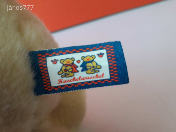 MOPSZ kutya plüss 27 cm-es kutyus !! Különleges kabala figura !!! EXTRA !! ÉLETHŰ