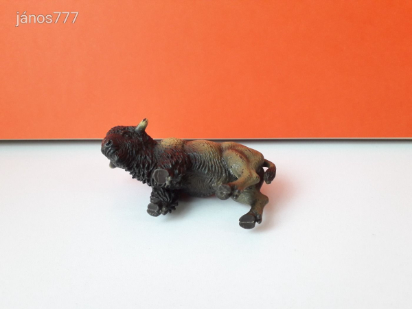 Eredeti Schleich bölény állatfigura  !! 11x7cm ! 2004-es kiadás ! Schleich 14349