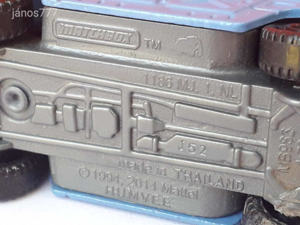 Eredeti Matchbox Mattel HUMVEE fém kisautó !! 6,5cm
