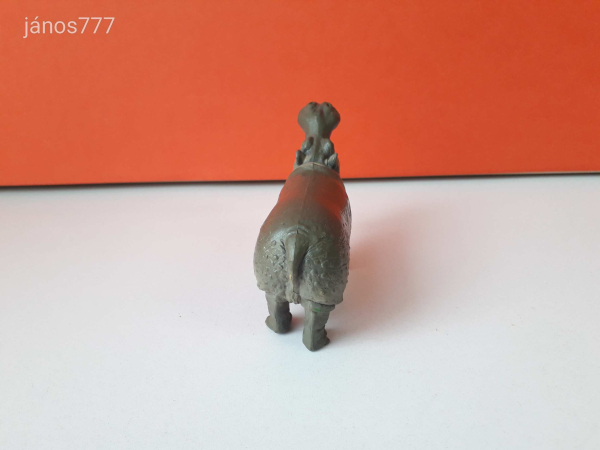 Eredeti Schleich viziló állatfigura !! 11x7,5cm ! 1996-os kiadás ! Schleich 14132