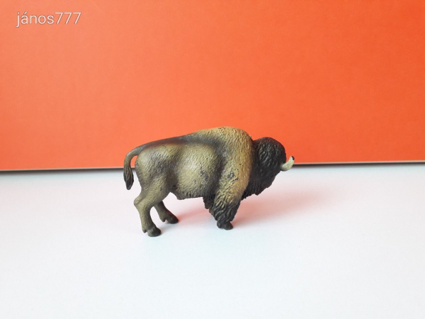 Eredeti Schleich bölény állatfigura  !! 11x7cm ! 2004-es kiadás ! Schleich 14349