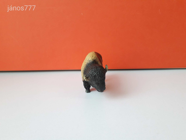 Eredeti Schleich bölény állatfigura !! 11x7cm ! 2004-es kiadás ! Schleich 14349