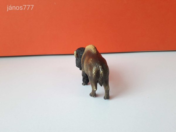 Eredeti Schleich bölény állatfigura !! 11x7cm ! 2004-es kiadás ! Schleich 14349