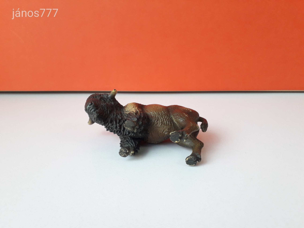 Eredeti Schleich bölény állatfigura !! 11x7cm ! 2004-es kiadás ! Schleich 14349