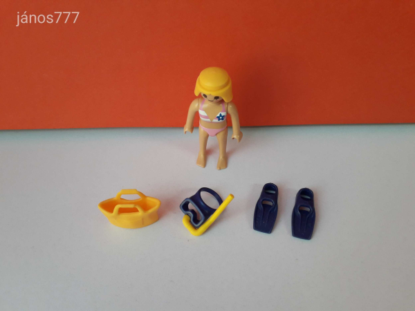 Eredeti Playmobil Búvár lány figura !!