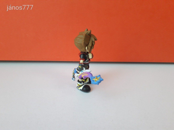 Eredeti Funko Mystery Mini Disney Kingdom Hearts III Sora figura !! 7cm