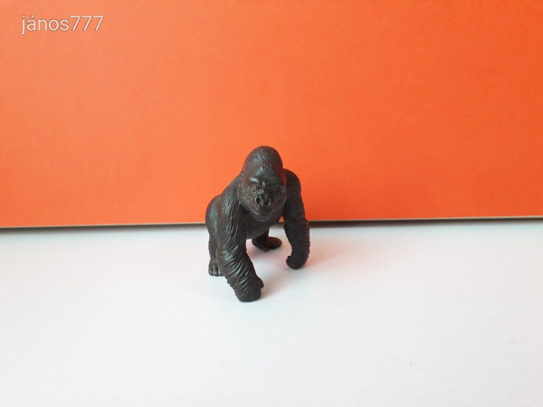Eredeti Schleich gorilla állatfigura !! 8x7cm ! 2001-es kiadás !! Schleich 14196