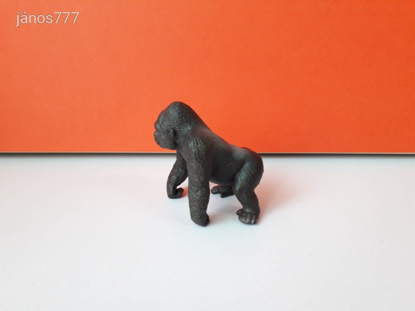 Eredeti Schleich gorilla állatfigura !! 8x7cm ! 2001-es kiadás !! Schleich 14196