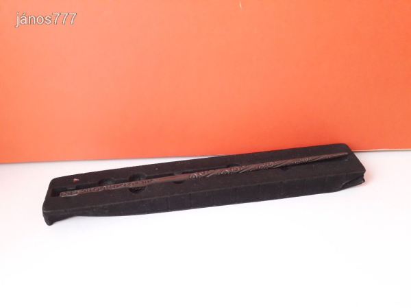 EXTRA Harry Potter szereplő Sirius Black varázspálca !! 38,5cm