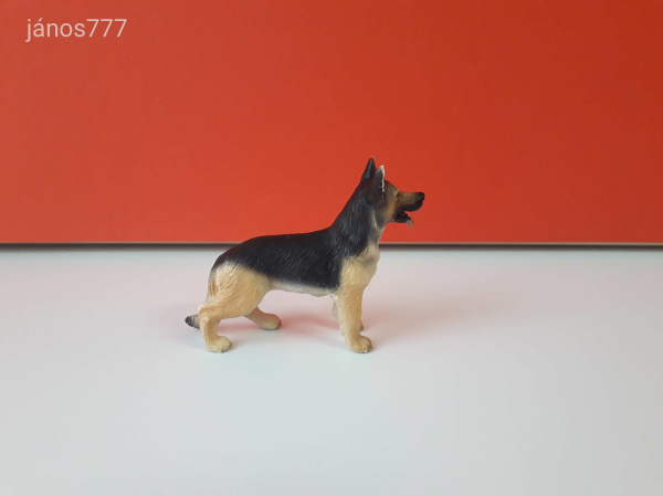 Eredeti Schleich kutya állatfigura ! 9x7cm ! 2003-as kiadás !! Schleich Németjuhász kutya 16333