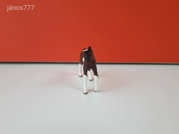 Eredeti Schleich ló csikó állatfigura ! 8,5x7cm !! 2013-as kiadás !! Schleich 13758