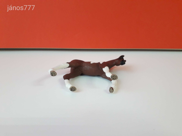 Eredeti Schleich ló csikó állatfigura ! 8,5x7cm !! 2013-as kiadás !! Schleich 13758