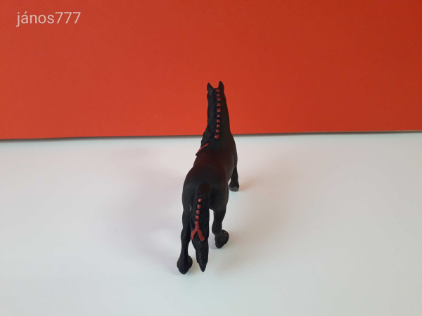 Eredeti Schleich ló Fríz kanca állatfigura !! 14x10,5cm ! 2013-as kiadás ! Schleich 13749
