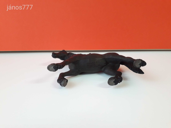 Eredeti Schleich ló Fríz kanca állatfigura !! 14x10,5cm ! 2013-as kiadás ! Schleich 13749