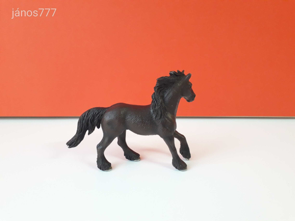 Eredeti Schleich ló állatfigura ! 15x11cm ! 2005-ös kiadás ! Schleich 13604