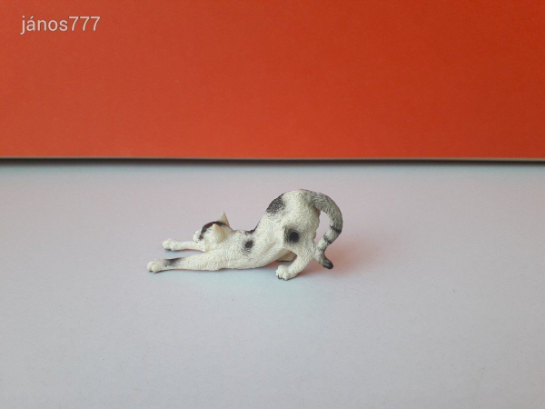 Eredeti Schleich macska cica állatfigura ! 7x3cm ! 2010-es kiadás !! Schleich 13677